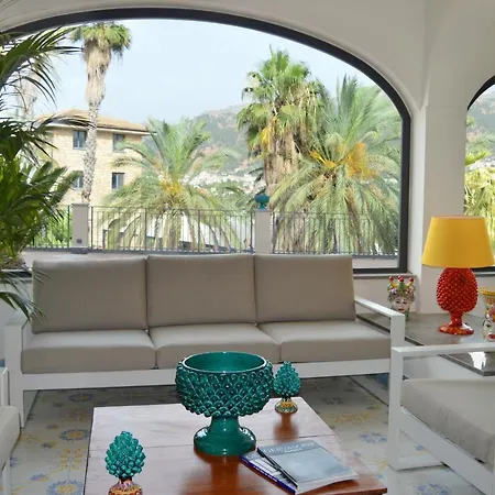 Al Balhara & Hotel Palermo