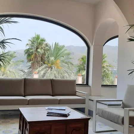 Al Balhara & Hotel 4*